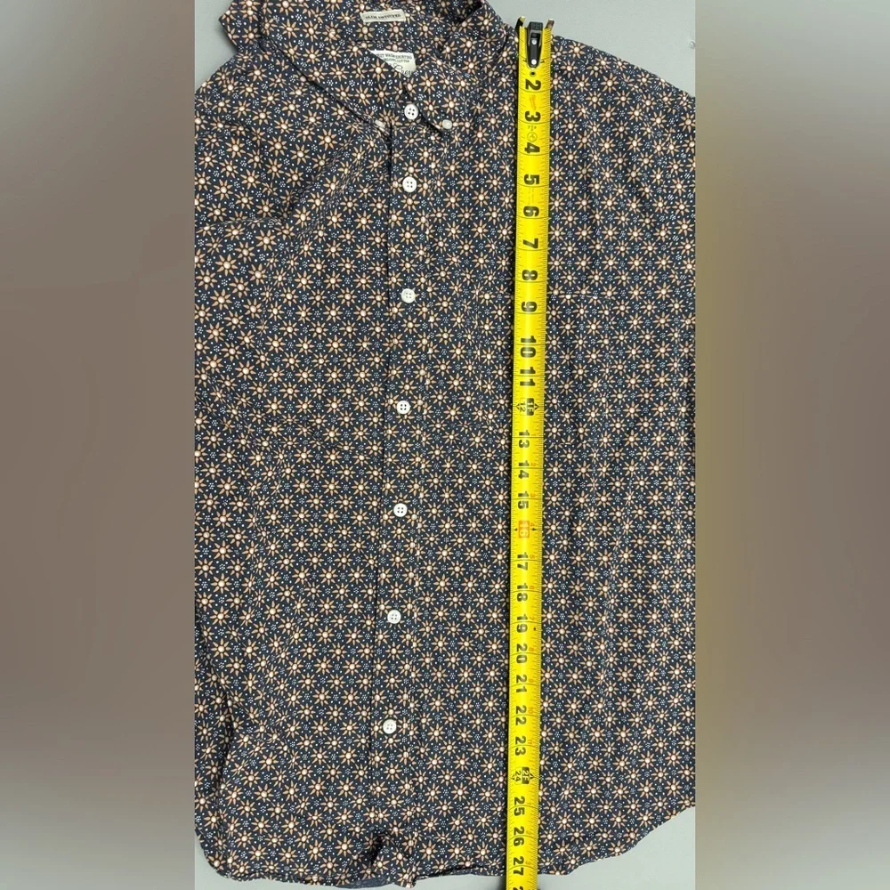 J. Crew Men's Navy and Orange Patterned Shirt Size XL Cotton